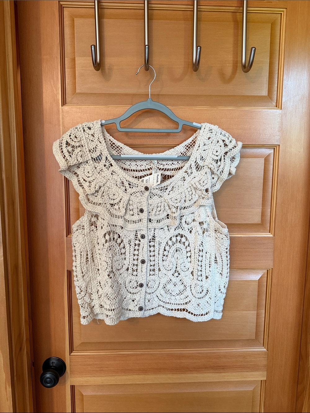 Ultra Pink Cream Crochet Button-Front Camisole